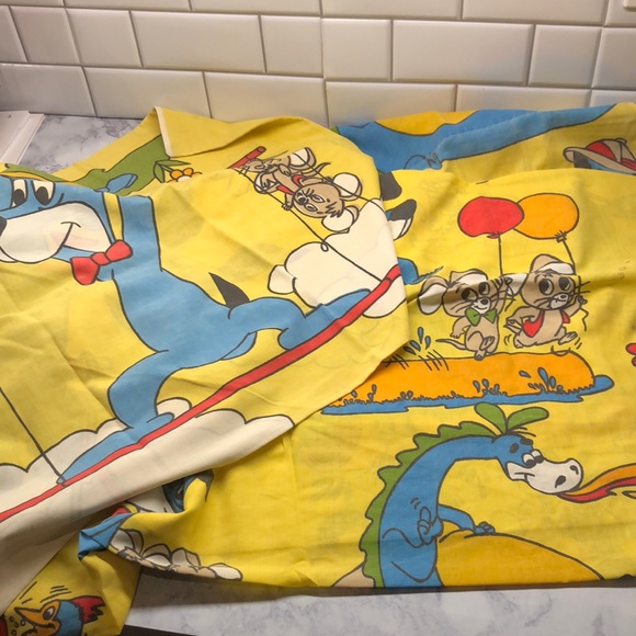 VTG RARE!! Huckleberry Hound Sheet & Pillowcase - Picture 1 of 10